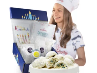 GREETINGS GIFT BOX